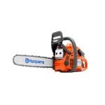 Motosega Husqvarna 445 II per uso semiprofessionale con cilindrata da 45.7 cc