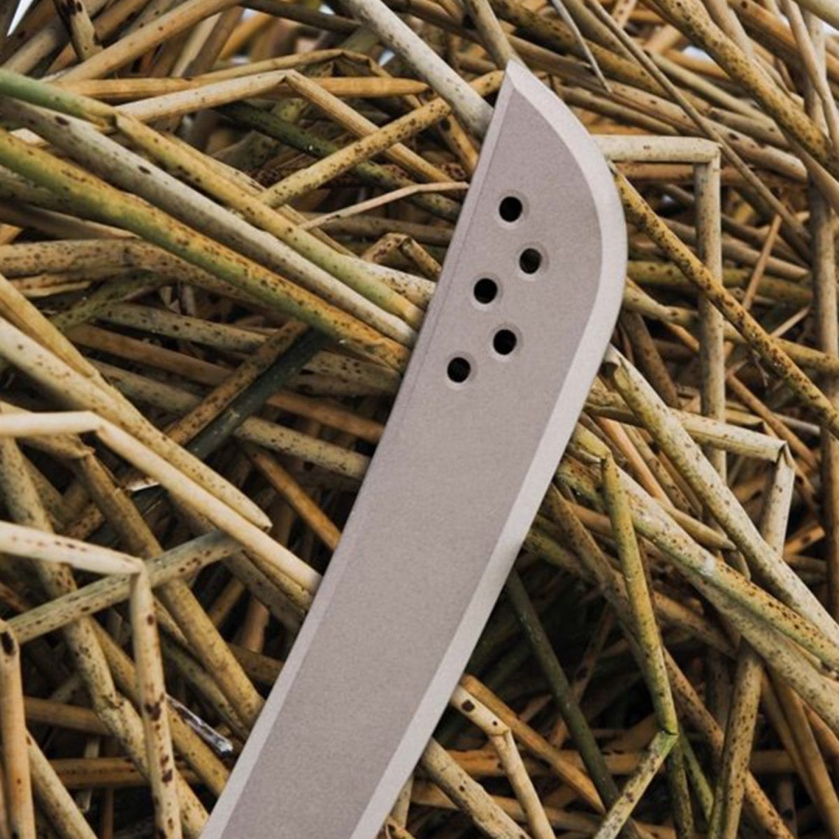 Fiskars Machete Solid per tagliare e sfoltire con lama da 38 cm in acciaio - immagine 3