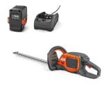 Tagliasiepe Husqvarna a batteria 215iHD45 con batteria e caricabatteria